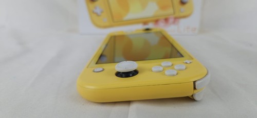 Nintendo Switch Lite Gelb Konsole - Originalverpackt - Ohne SD-Karte - Bild 6 von 12
