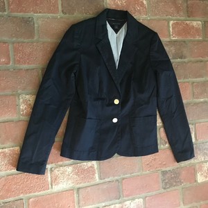 medium blazer size