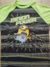 Minion Made Despicable Me Boys M 8 Green/Black Minion Power T Shirt