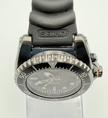 SEIKO Kinetic Scuba Divers 5M62-0BL0 Black Dial Watch Japan New