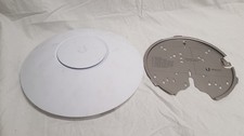 Ubiquiti UniFi uap-ac-hd POE Wireless Access Point with Wall Mount