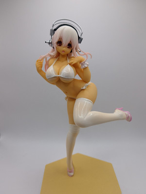 Beach Queens Nitro Super Sonic Super Sonico Special Ver. Figur/Suntan Sonico 