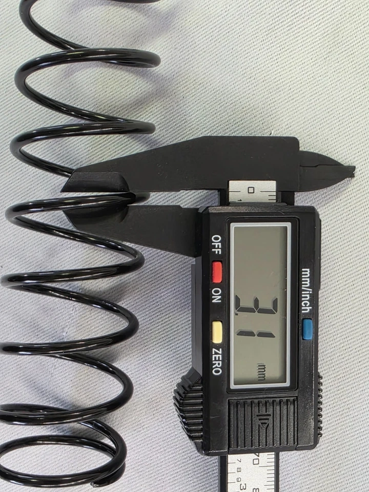 2x Verstärkte Federn für 1/5+1/6'er RC Cars (LOSI*FG*Carson*HPI usw) - Bild 4 von 4