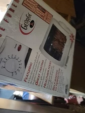 George Foreman Rotisserie Roaster Cooker Model GR82B Good Condition