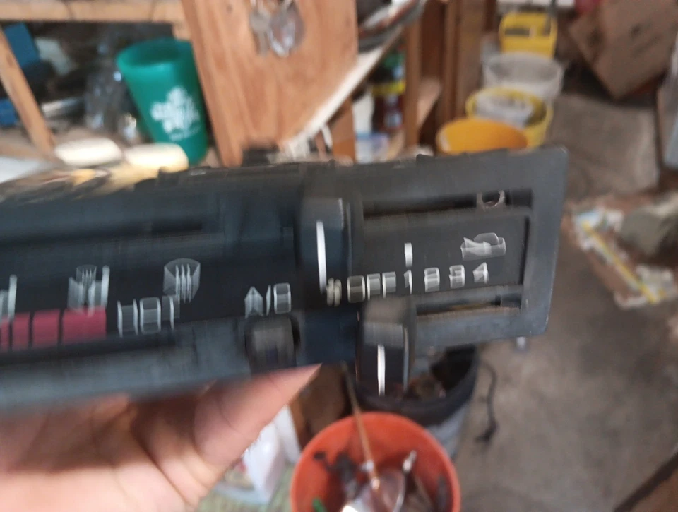 Controle climático aquecedor de rodeio Isuzu 1991 - 1993? Não testado  - Imagem 3 de 4