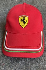 SCUDERIA FERRARI GORRA ROJA SCUDETTO RACING RAYAS Racing ajustable ¡NUEVA!