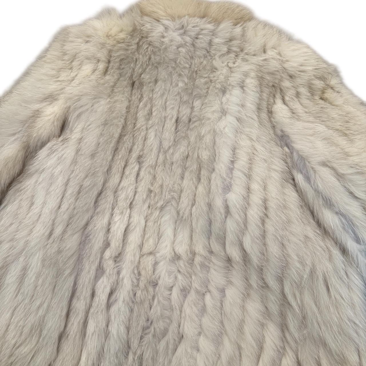 Vintage white saga fox fur coat image 4
