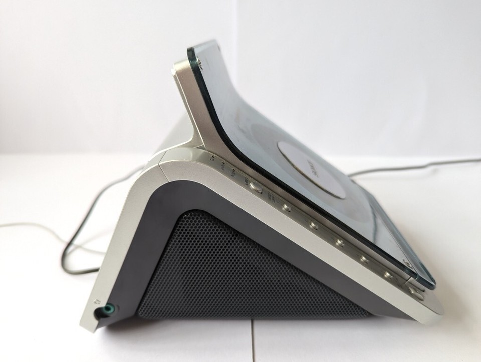 Sony Dream Machine CD Player, Radio & Alarm ICFCD855L Working Great