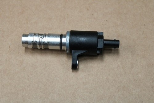 VW Audi Skoda Seat Steuerventil Magnetventil Nockenwelle Sensor 04E906455 AC