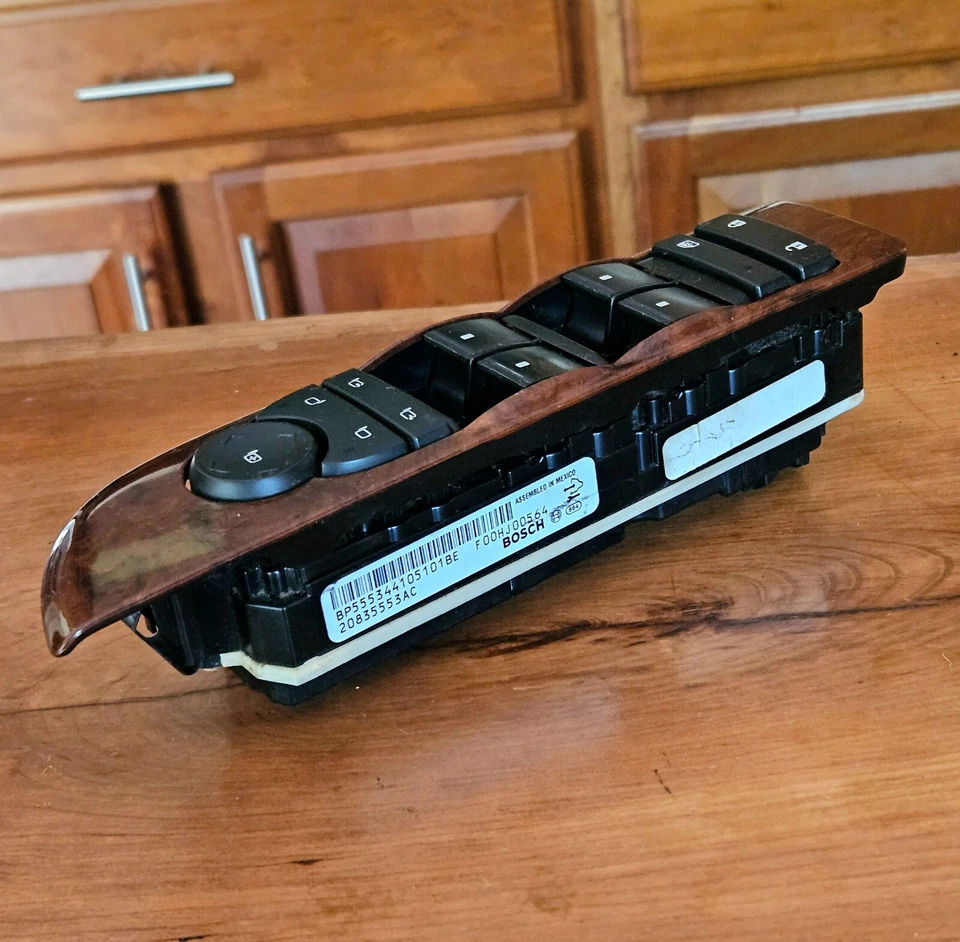 Honda Passport Isuzu Rodeo 1998-2004 OEM MAESTRO INTERRUPTOR DE VENTANA ELÉCTRICA GRANO DE MADERA Foto 3 de 4