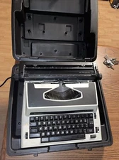 Royal Aristocrat Typewriter Word Processor Electric Portable Vintage w/ Case