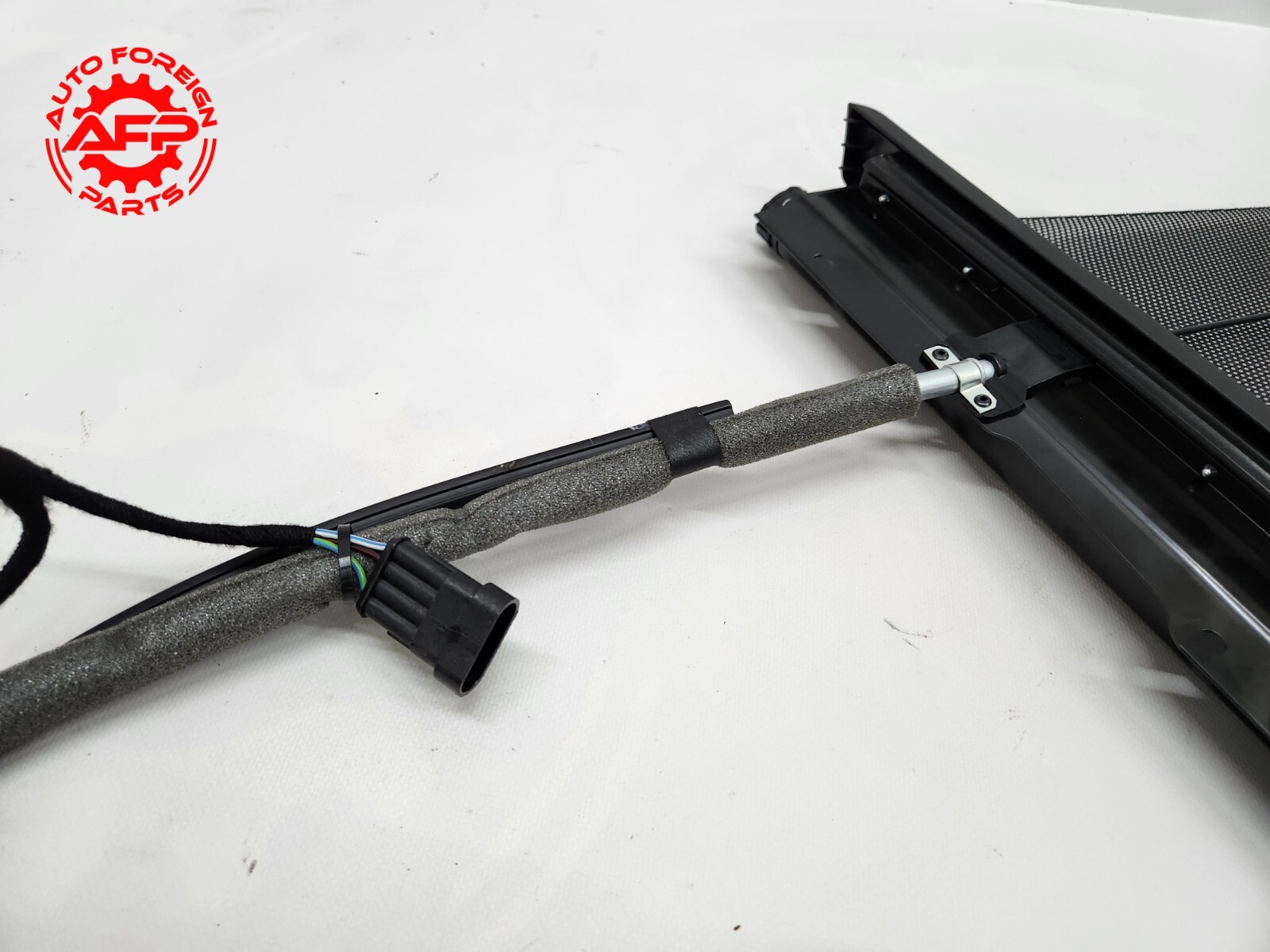 ⭐ 14-21 Maserati Quattroporte Rear Left Door Sun Privacy Shade Blind Curtain Oem