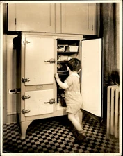 GA293 Approx 1920s Original Underwood Photo BOY & HARDER KLEEN KOLD REFRIGERATOR