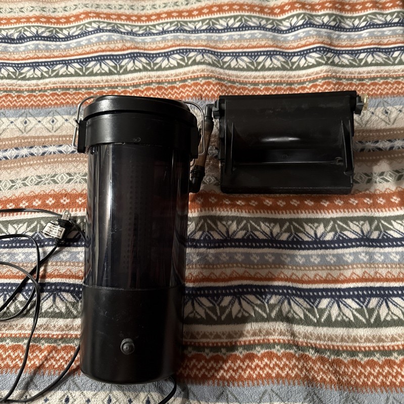 Used Marineland HOT MAGNUM 250 GPH Hang On Canister Aquarium Filtration System