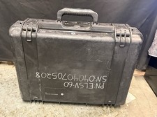 Pelican iM2600 Storm Case  21.2 x 16 x 8.3 Black Free Shipping Has Plate Screw