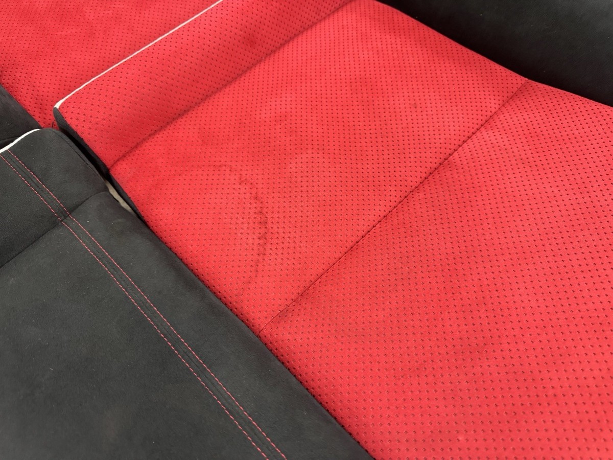 Honda FD2 8th Generation Civic Type R Red/Black Rear Seats Sedan