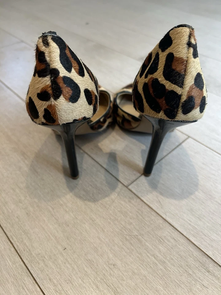 Zapatos de tacón BCBGeneration animal print talla 8,5 EE. UU. para mujer Foto 2 de 3