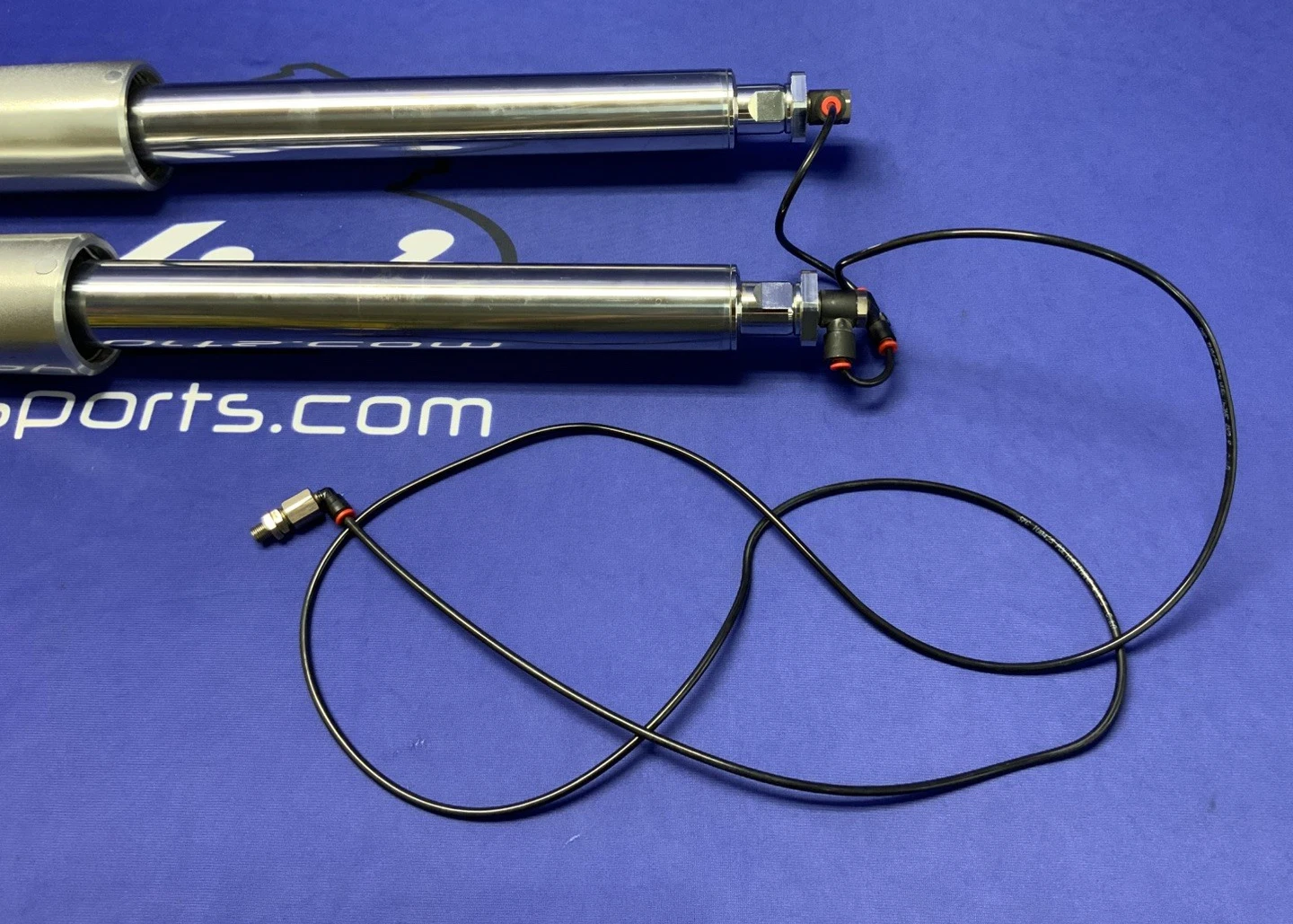Harley Davidson Front Fork Set Electra Glide 2002-2005 OEM 46497-02A, 46495-02A