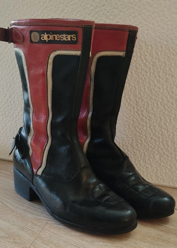 Alpinestars hotsell retro boots