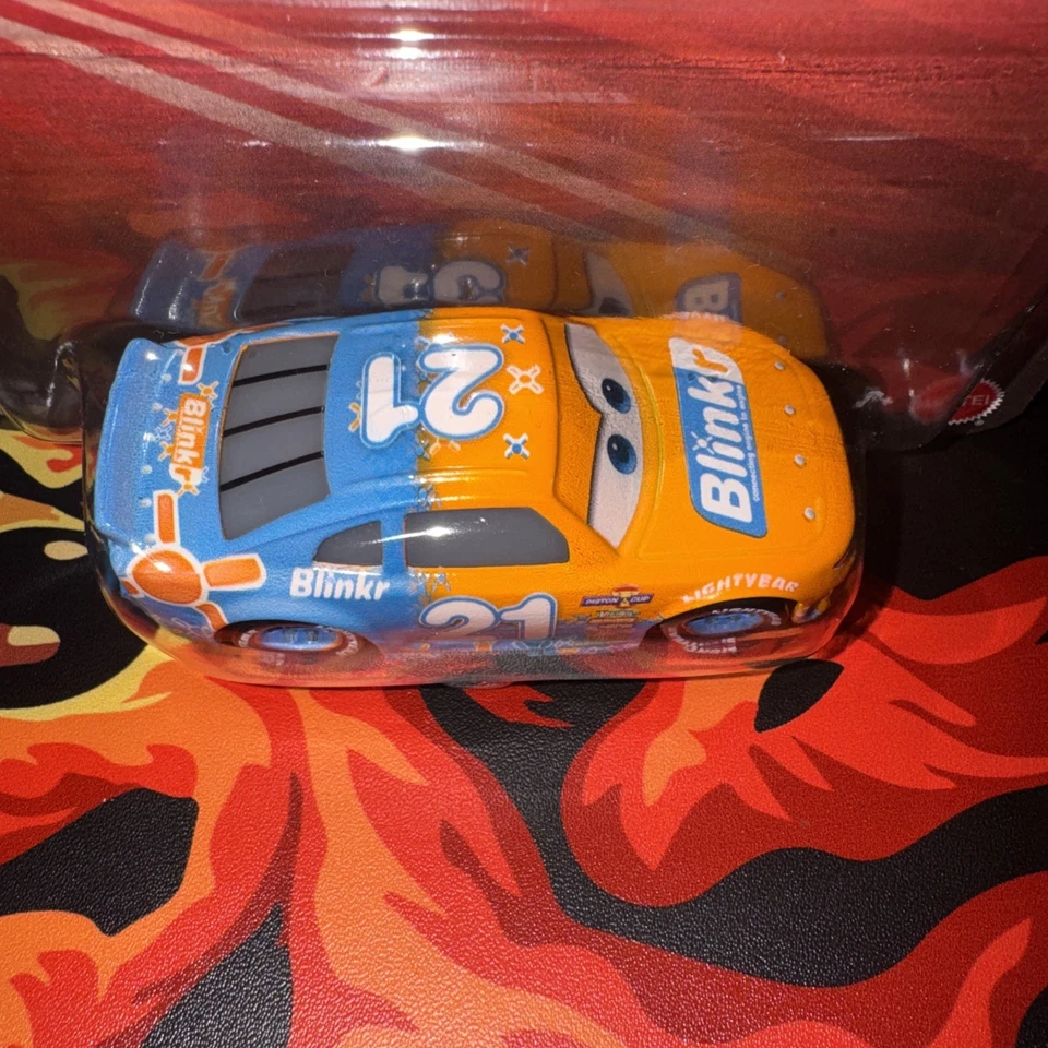 DISNEY / PIXAR CARS 2026 SPEEDY COMET DIECAST METAL CAR - Cars 3 Mint - Image 2 of 3