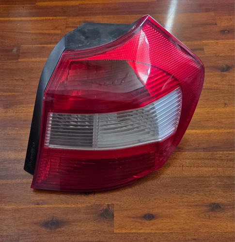 BMW E87 Rücklicht hinten Rechts Beifahrerseite 6924502