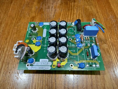 Scheda stabilizzatore di potenza con 2 moduli Vicor VI-262-EV + 8 condensatori Rubycon - Foto 3 di 3