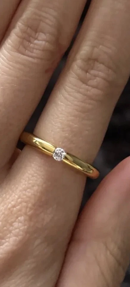 Anillo apilable Anthropologie 18K diamante flotante resistente al deslustre ¡Francia! Foto 2 de 3