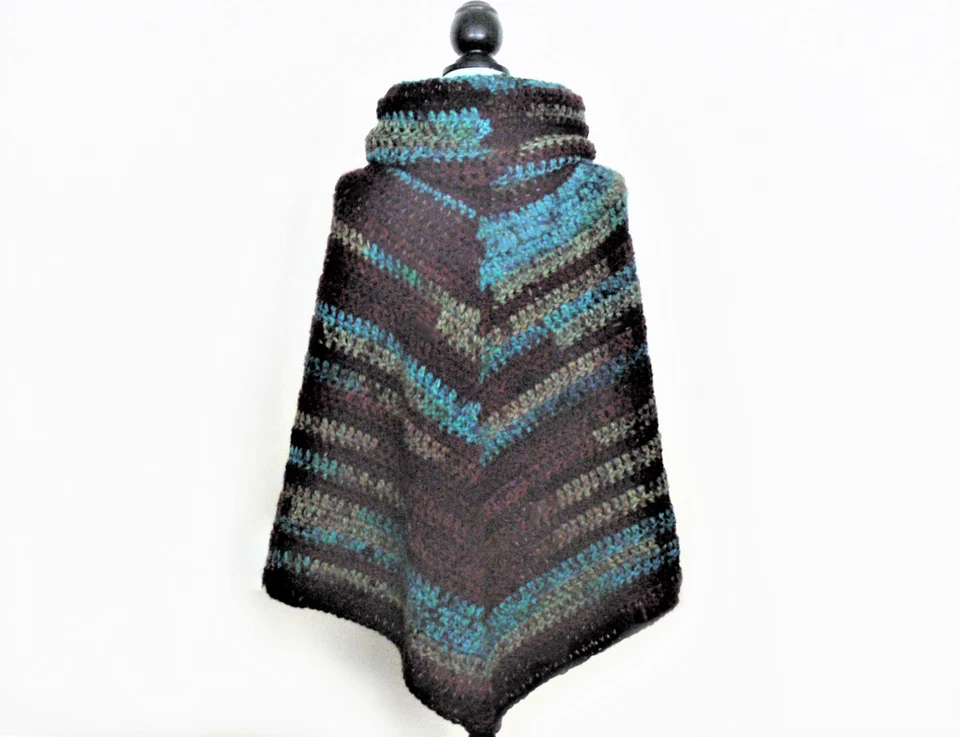 Crochet Pattern DIGITAL DOWNLOAD Posh Poncho w Hood 8 Sizes Girls to Women's 5X - Image 3 of 4