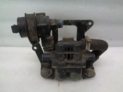 03-05 Land Range Rover Auxiliary Heater Coolant Water Valve Pump OEM  AK2110205