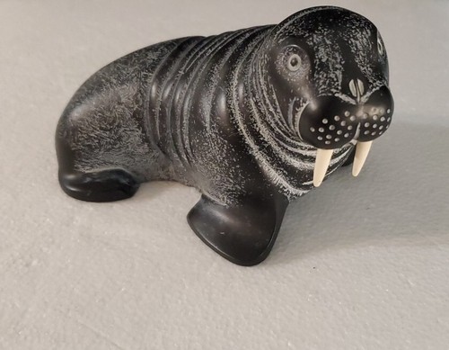 Boma Fait Au Canada Carved Black and White Walrus 