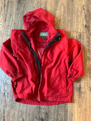 L. L. bean Meshed Lined Rain Jacket 