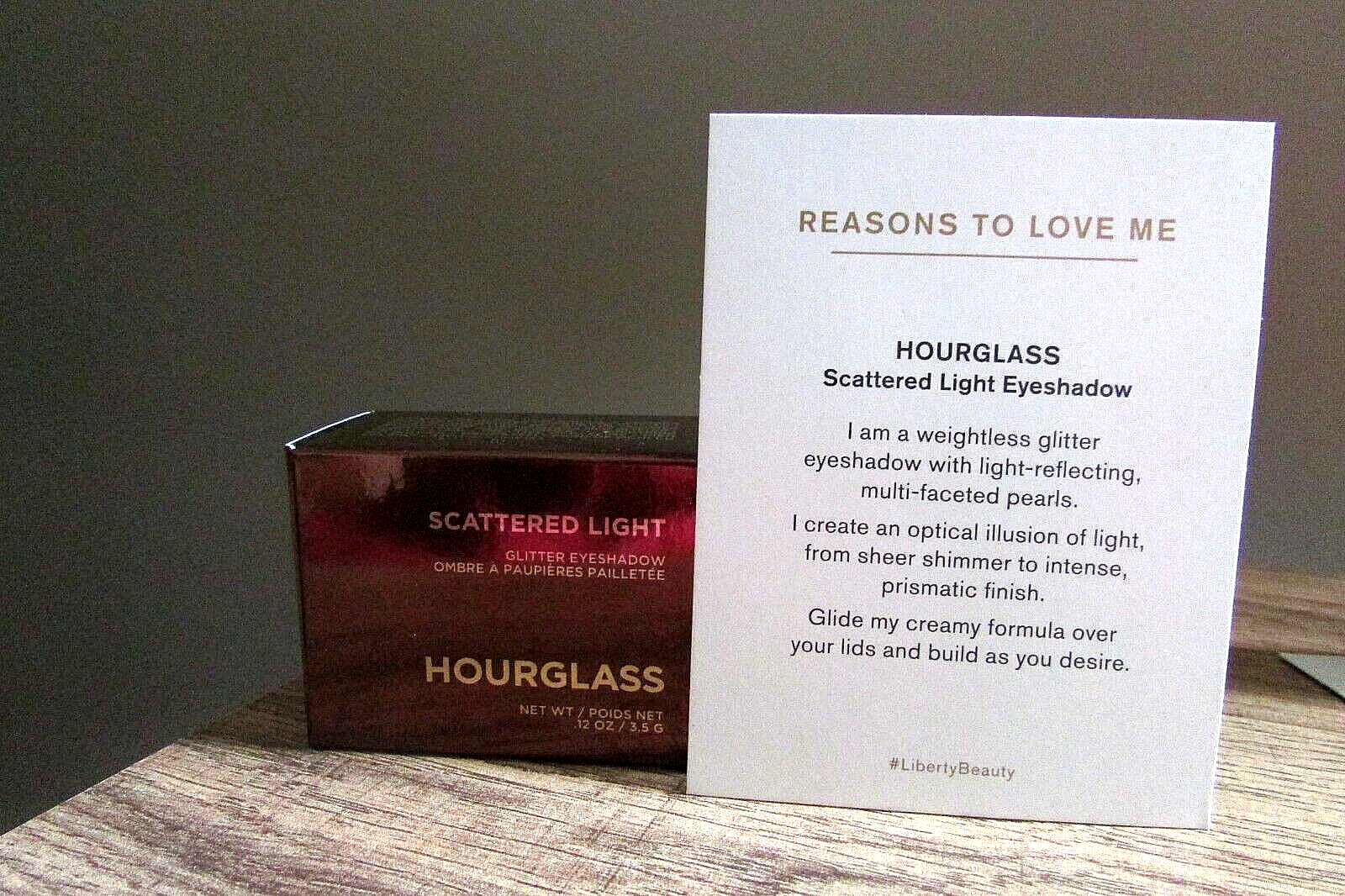 Hourglass Scattered Light Glitter Eyeshadow In Smoke 3.5g-new in box