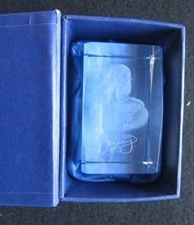 Glasquader Briefbeschwerer 8x5x5cm Kaiser Wilhelm (325/03)