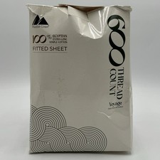 Mayfair Linen 600 Thread Count 100 Egyptian Cotton Queen Fitted Sheet