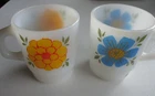 2 Anchor Hocking Vintage FIRE-KING DAYBREAKER Double Flower Coffee Mugs D Handle