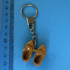 VINTAGE 70s/80s KEYCHAIN SHOE HEELS KEYCHAIN