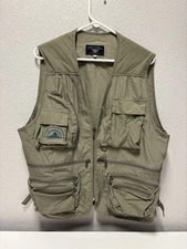 Cool World Fishing Vest 9 Pockets Green Zip Up XXL Sport Fisherman Gear BH