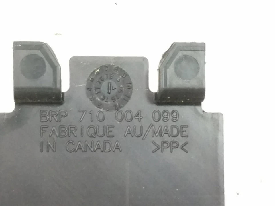 Panel de cubierta de plástico interior 15 Can Am Spyder F3s SE6 710004099 Foto 4 de 4