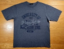 NORTHERN IOWA PANTHERS Athletics Distressed Logo Gray UNI T-Shirt M Men's Medium
