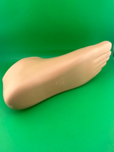 OTTOBOCK Otto Bock 1m10 prosthetic footshell foot shell. Left. Size 29cm