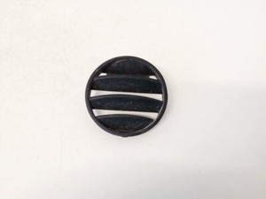 Volkswagen Golf 2000 Dash Vent (Air Vent Grille) 1J0819705A, Genui #1083911-57