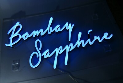 Bombay Sapphire Gin LED Leuchtreklame Bardekoration Club Neon Optik Schrift 1640