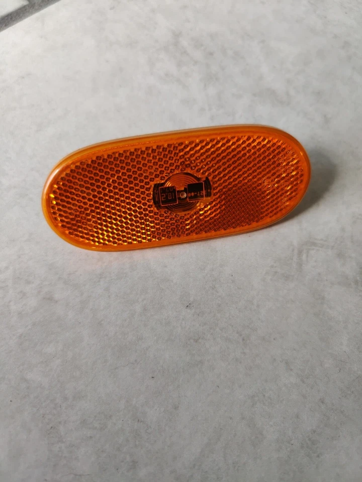 Mercedes Benz amber led side marker lights - Image 2 of 4