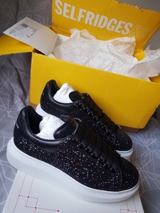 alexander mcqueen trainers size 4