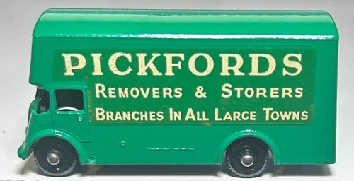 Matchbox Lesney #46 Green Pickford Removal Van