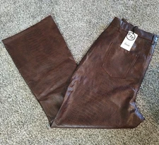 NWT Fashion To Figure Choc. Brn Color Faux Gator Leather Pants, FTF Plus Size18 