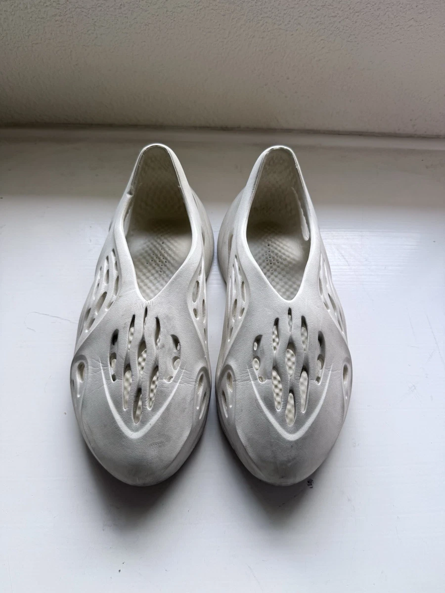Las mejores ofertas en Yeezy Foam Runner Ararat | eBay