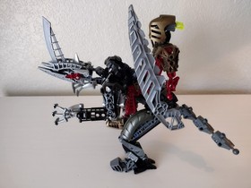LEGO Bionicle: 8811 Toa Lhikan & Kikanalo - 100% Complete with Manual, No Box