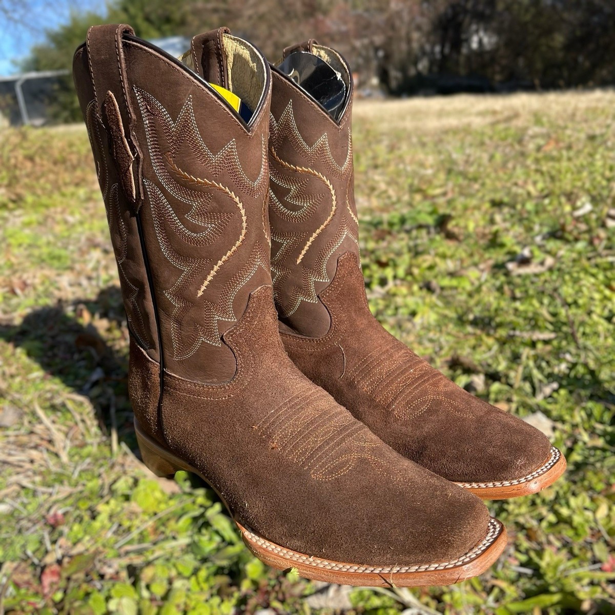 Brown Suede Western Cowboy Boots - Classic Square Toe Justin Boots 13” Hombre Clay Brown Suede Wide Square Toe  main image 4