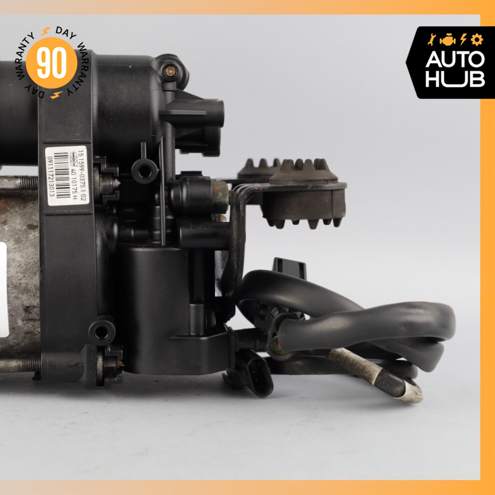 17-24 Maserati Levante M161 Airmatic Air Suspension Compressor Pump OEM 64k